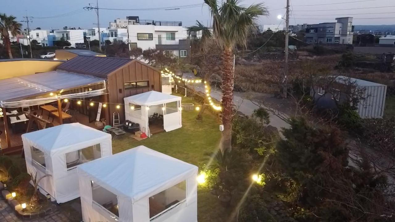 Morning Beach Pension Jeju Eksteriør billede
